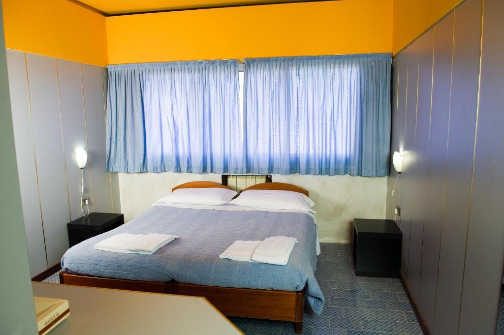 Luisago Hotel Maria חדר תמונה