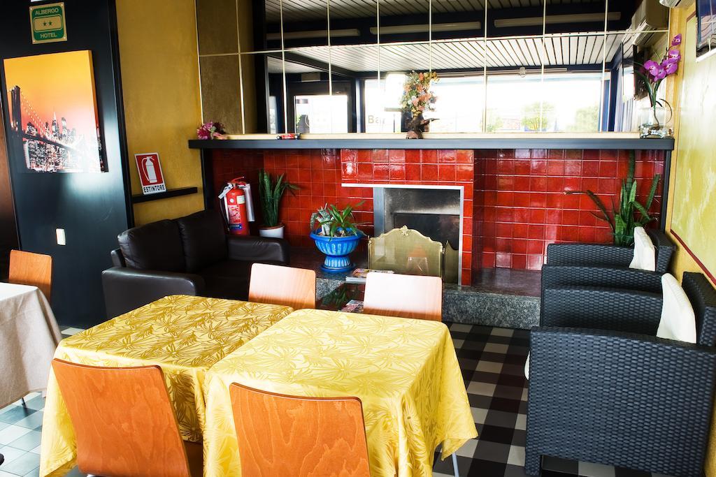 Luisago Hotel Maria מראה חיצוני תמונה